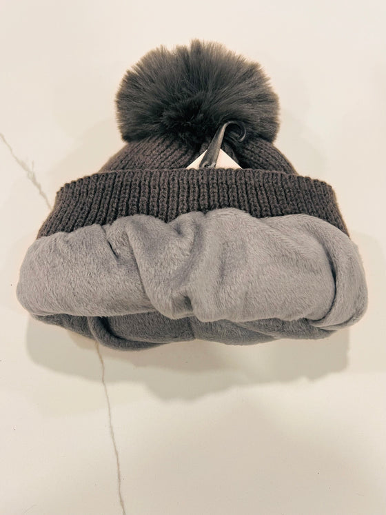 Fleece Line Hat